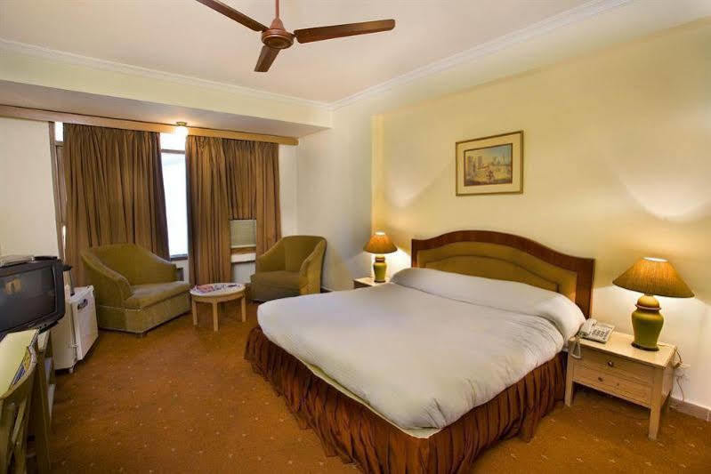 The Bmk Hotel Greater Kailash Delhi (National Capital Territory of India) Exterior foto